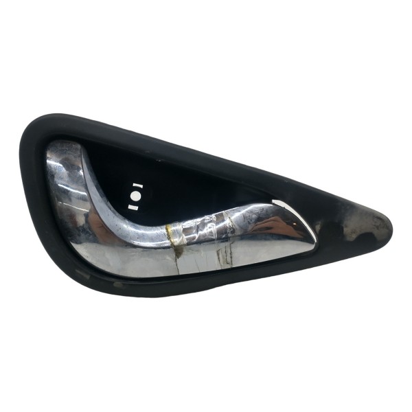 Maçaneta Interna Direita Jac J6 2011 2012 2013 2014 2015 - Preto - Dianteira