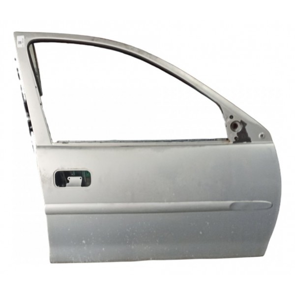 Friso Porta Diant Direita Gm Corsa Wagon 1999 2000 Detalhe Dianteira Direita Cinza