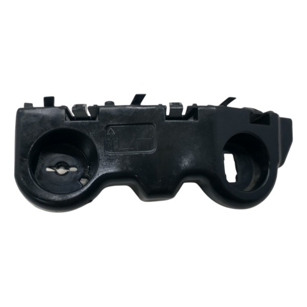 Suporte Esquerdo Parachoque Dianteiro Nissan Kicks 2016 2017