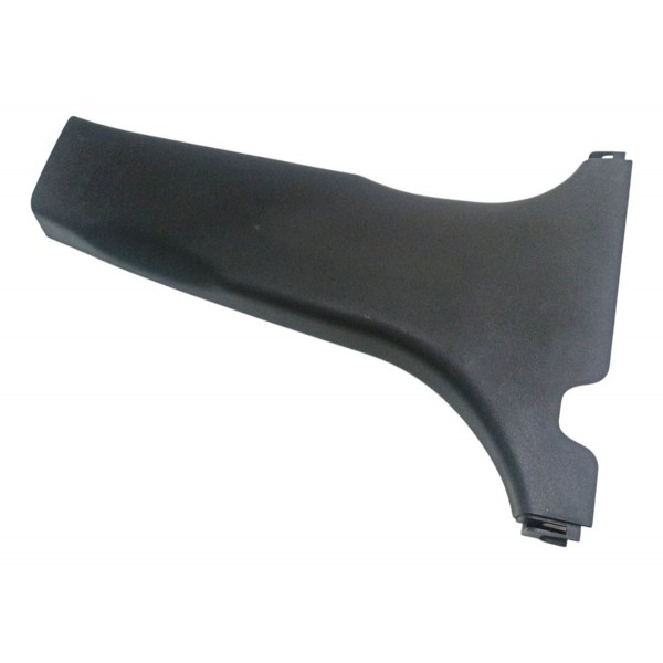 Acabamento Direito Coluna Central Hyundai I30 2009 2010 2011
