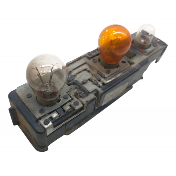 Circuito Soquete Lanterna Dir Gm Montana 2006 2007 2008 2009 Direito/passageiro