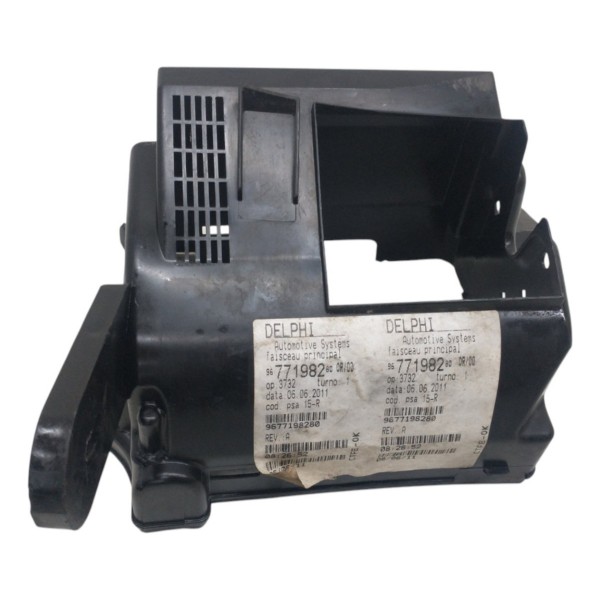 Tampa Caixa Fusível Rele Bsi Peugeot 207 2009 2010 2011 2012