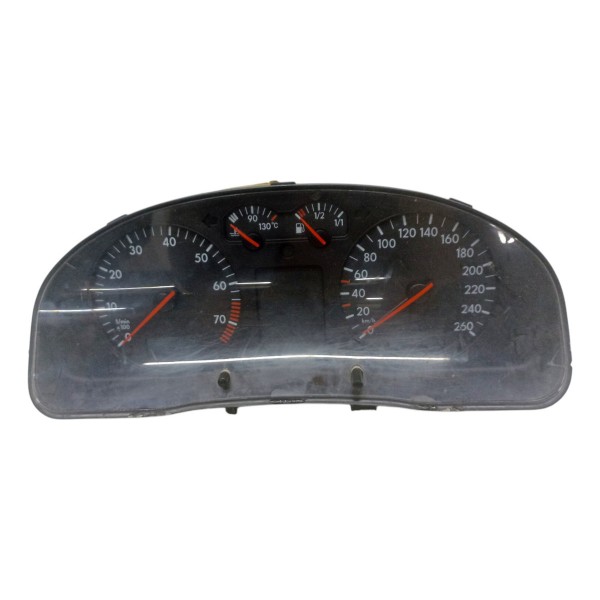 Painel Instrumento Vw Passat 1.8 Aut 1998 1999 2000 Detalhes Preto