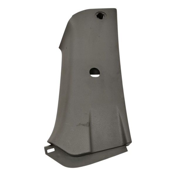 Acabamento Coluna Tras Esq Ssangyong Kyron 2009 2010 2011 12