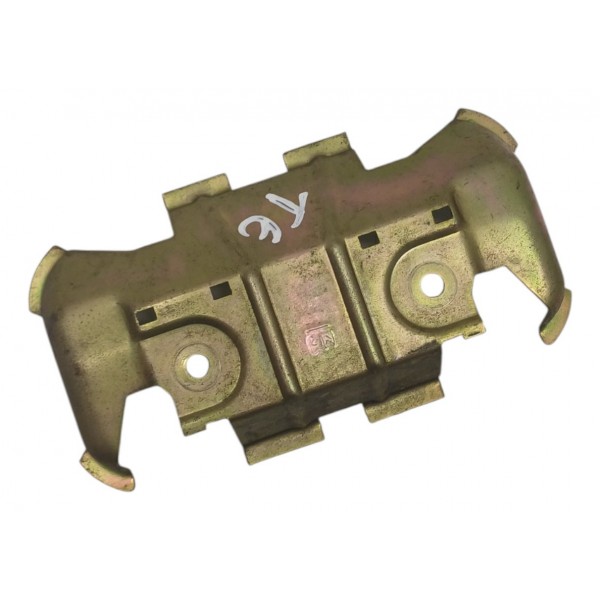 Suporte Maçaneta Tras Dir Ext Gm Corsa 1994 1995 1996 2005