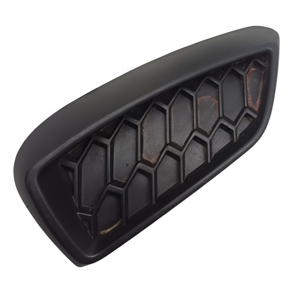 Acabamento Esquerdo Farol Milha Fiat Argo 2017 2018 2019 20