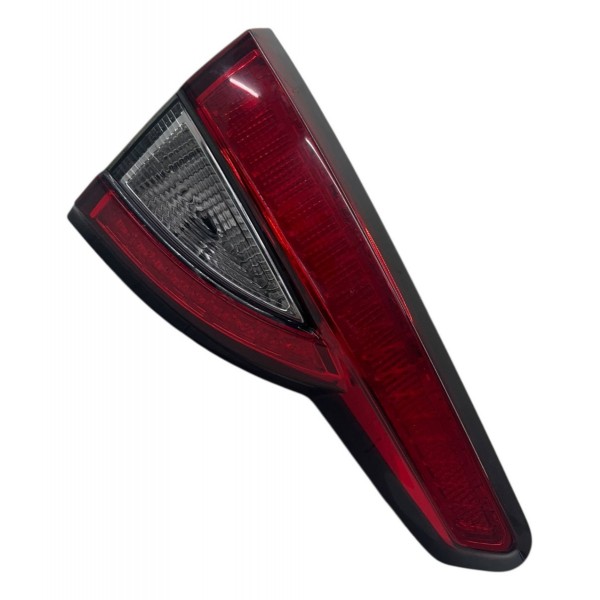 Lanterna Tampa Traseira Esquerdo Fiat Argo 2018 2019 2020 21 Esquerdo/motorista Vermelho