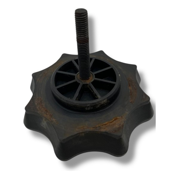 Parafuso Fixação Estepe Vw Fox Gol Polo 2012 2013 2014 2016