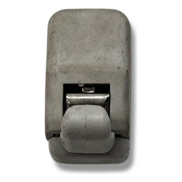 Suporte Quebra Sol Esquerdo Fiat Argo 2017 2018 2019 2020 21