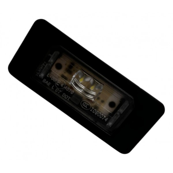 Luz Placa Bmw X1 320i 2010 2011 2012 2013 2014 2015 2016 Ori