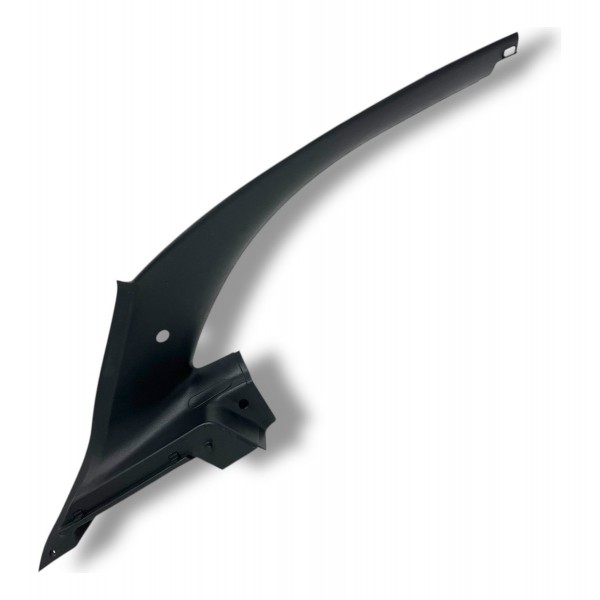 Moldura Coluna Tras Esq Bagagito Gm Celta 2002 2004 2005 06