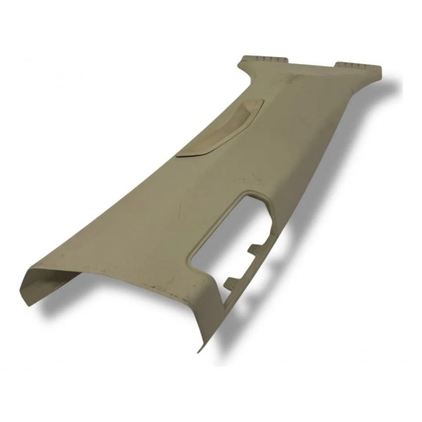 Moldura Coluna Sup Direita Volvo Xc60 2.0 T5 2012 2013 2014