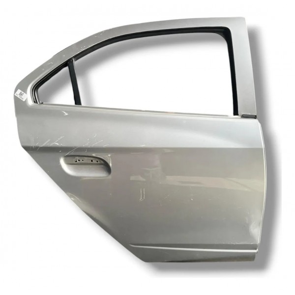 Porta Traseira Direita Gm Ônix 2014 2015 2016 2018 Detalhe Traseira Direita