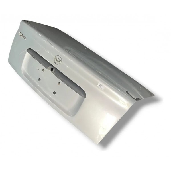 Tampa Traseira Gm Corsa Sedan 1999 2000 2005 Det