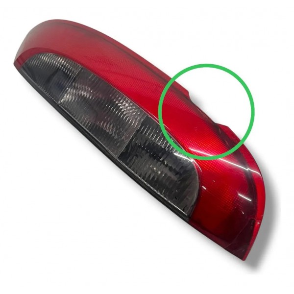Lanterna Direita Chevrolet Corsa 1.0 2004 2005 2007 Detalhe Direito/passageiro