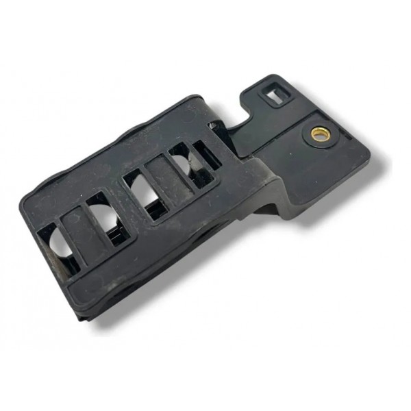 Suporte Mangueira Ar Quente Mercedes A200 2014 2015 2016 17