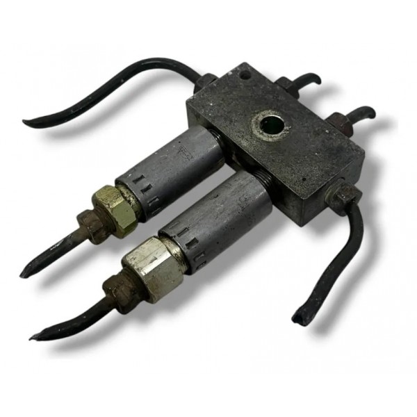 Distribuidor Freio Gm Corsa 1.8 8v 2002 2003 2004 2005