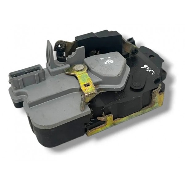 Fechadura Tras Dir Peugeot 206 2007 2008 2009 2010 2011 2012