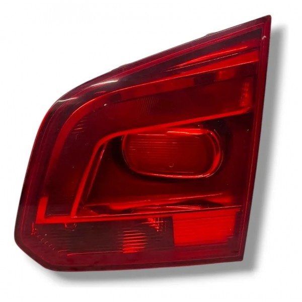 Lanterna Tampa Traseira Direita Vw Fox Spacefox 2012 2014 16 Direito/passageiro