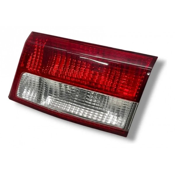 Lanterna Direita Tampa Honda Accord 2003 2004 2005 2006 2007 Direito/passageiro