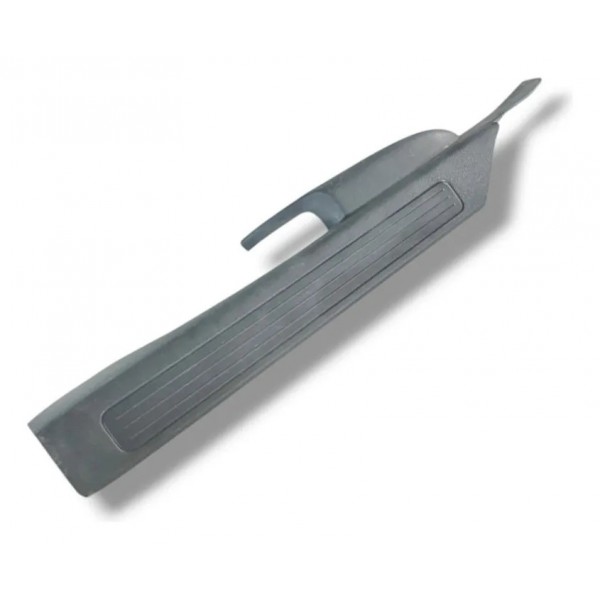 Soleira Porta Diant Esq Gm Omega 2.2 1993 1996 1997 Det