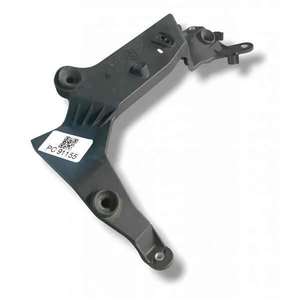 Suporte Acabamento Motor Mercedes B200 2009 2010 2011 2012