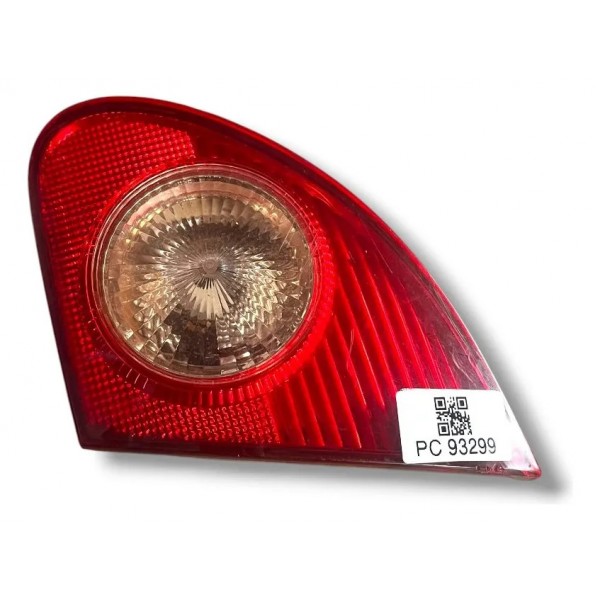 Lanterna Direita Tampa Toyota Corolla 2003 2004 2005 Detalhe