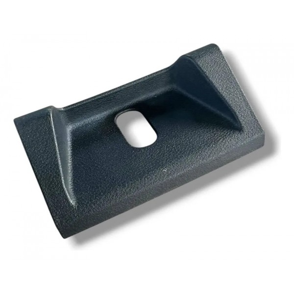 Acabamento Batente Porta Malas Bmw X1 2010 2011 2012 2013