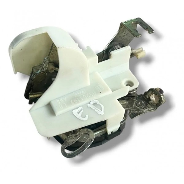 Fechadura Porta Dianteira Esquerda Gm Celta 2002 2004 05 06