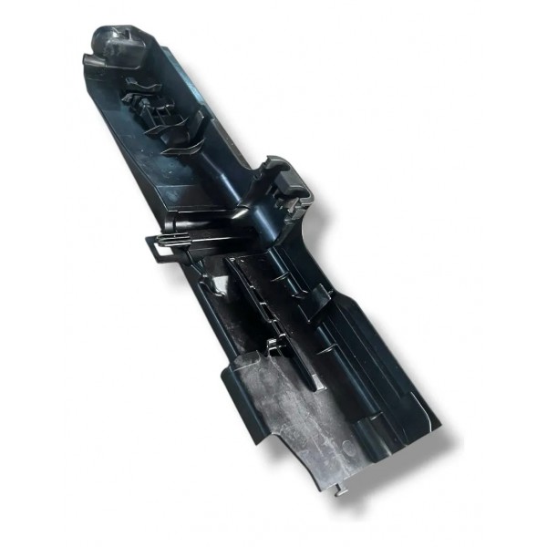 Suporte Defletor Esquerdo Radiador Bmw X1 2010 2011 2012 013
